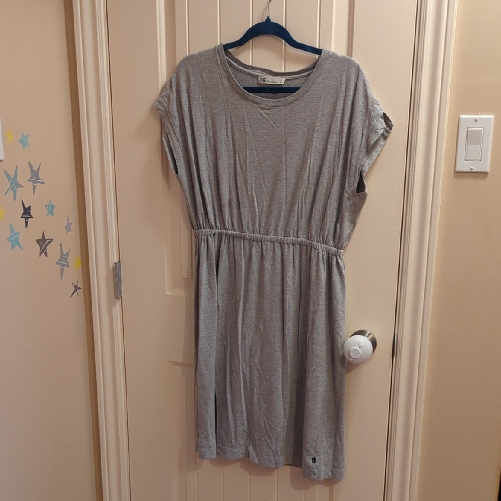 Fig 🇨🇦 Gray Casual Dress